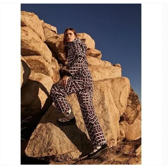 Free People Movement All Prepped Ski Suit Large NWT - Picture 3 of 8